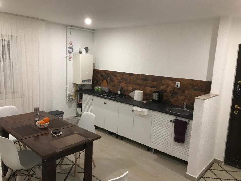 Sweet Home Buzau Luaran gambar