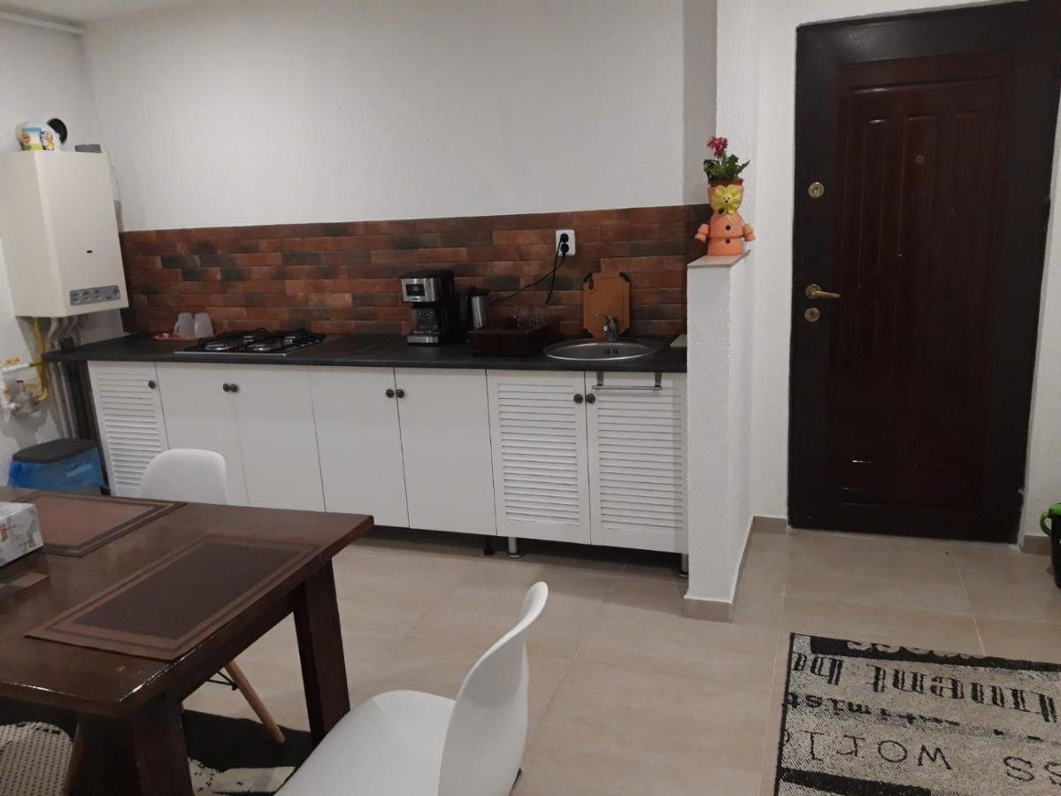 Sweet Home Buzau Luaran gambar